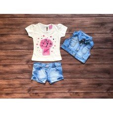 Костюм для дівчинки.